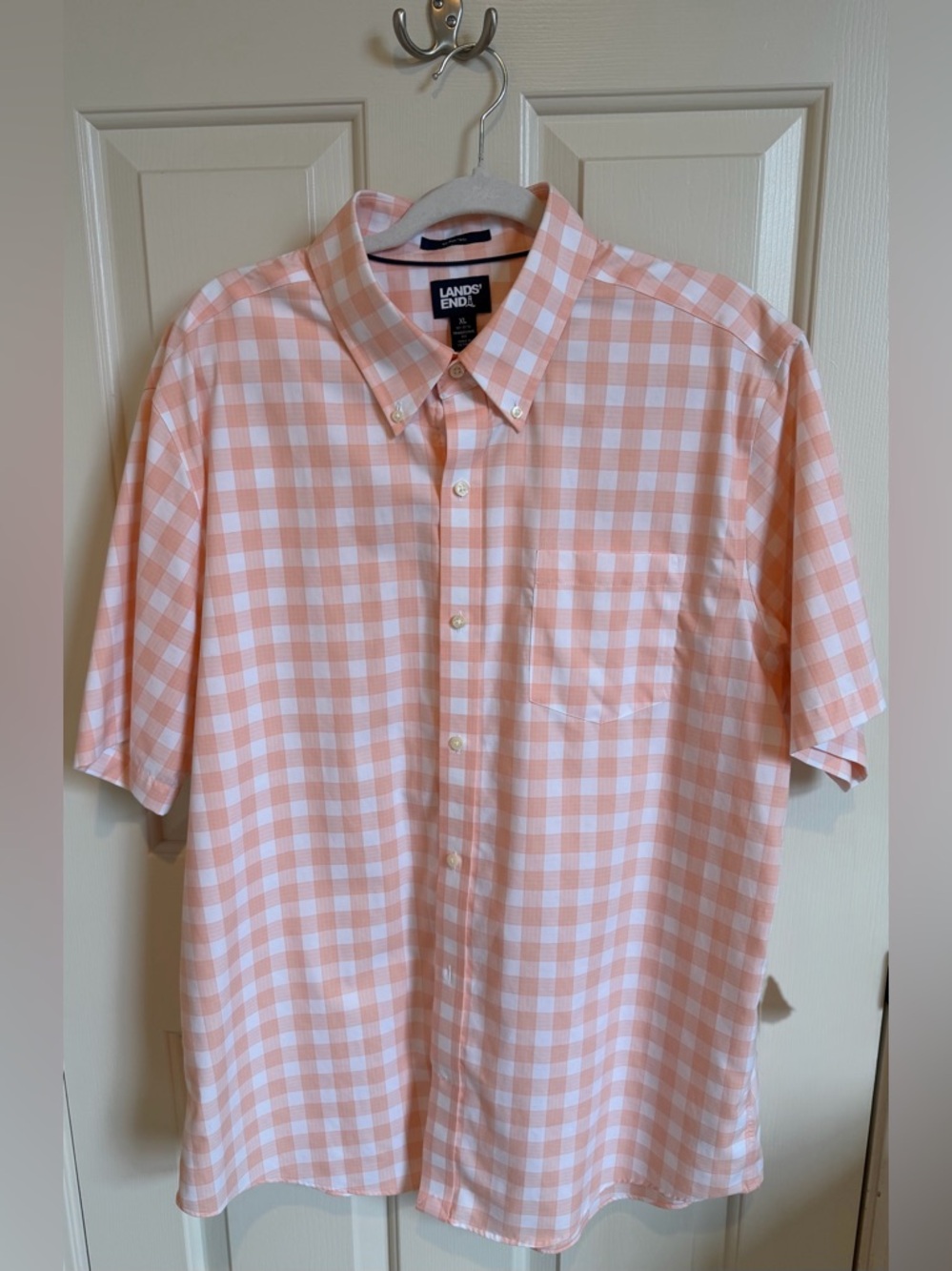 Lands End No Iron Cotton Button down. Trad Fit. Like New Peach/White Check XL - Picture 2 of 5